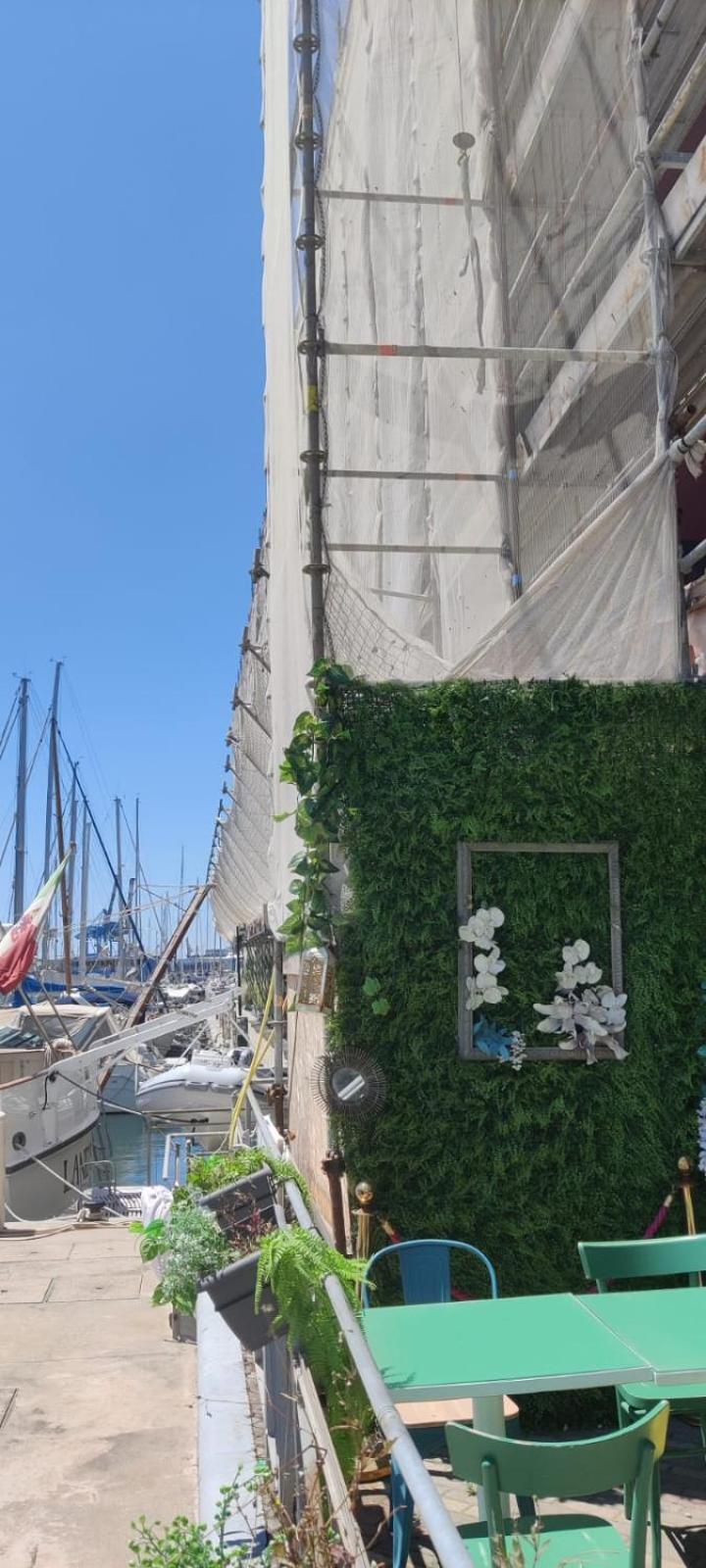 Joivy Exclusive Seaview Flat For 4, In Central Genoa Apartman Kültér fotó